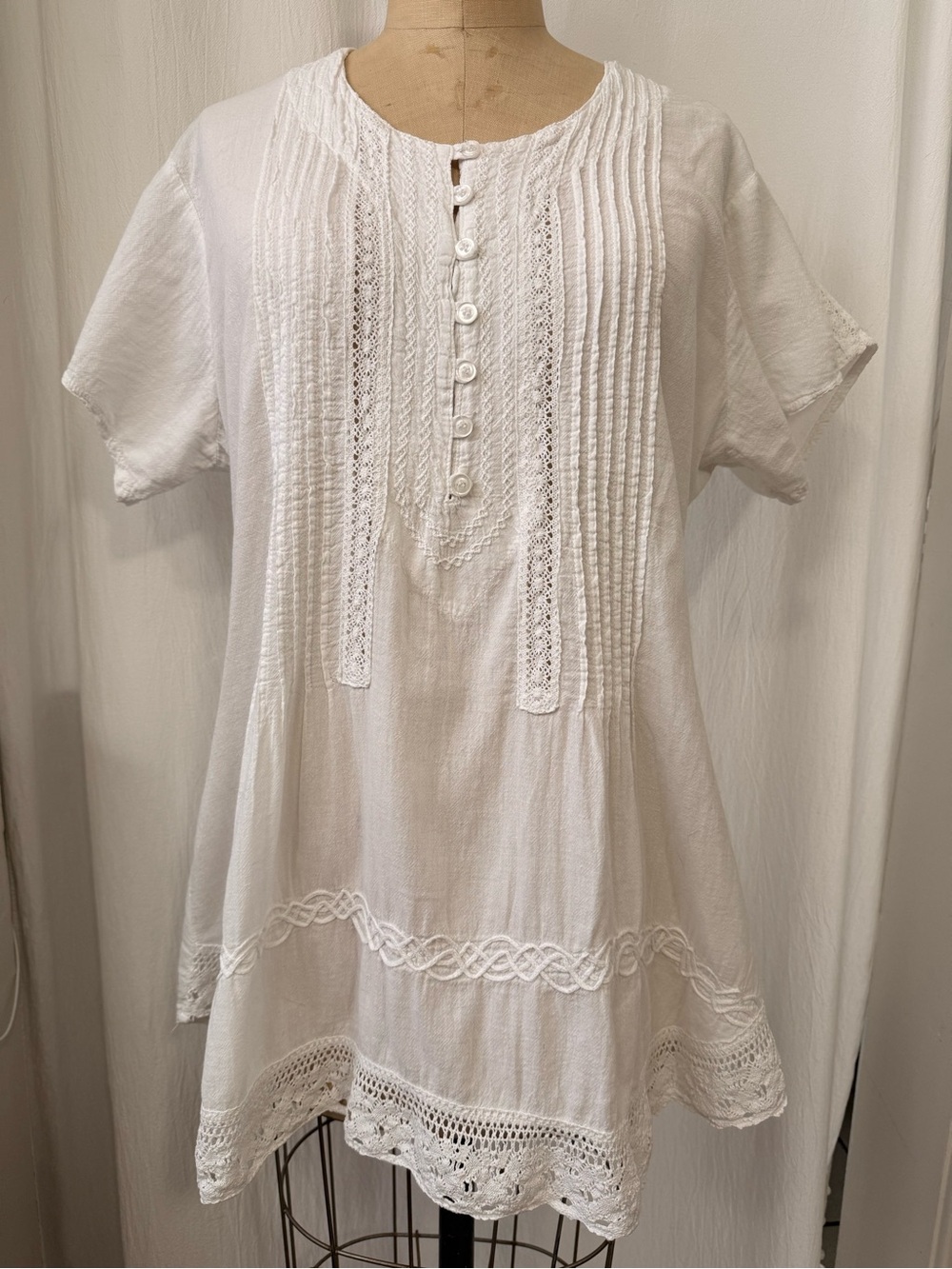 Women's White Tunic Top with Pintuck & Lace